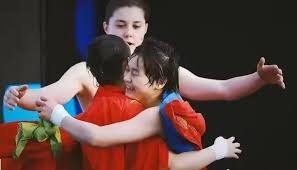 配完《最终幻想7》后＂失业＂ 爱丽丝英配靠直播维持生计